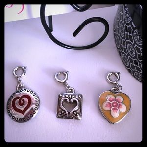 🌺 Set of Brighton Charms